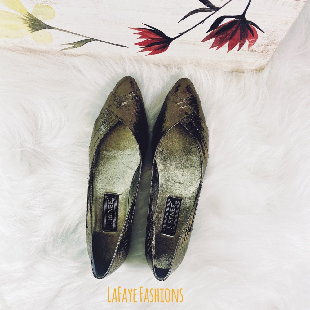 PEWTER J. RENEE FLATS**** EUC